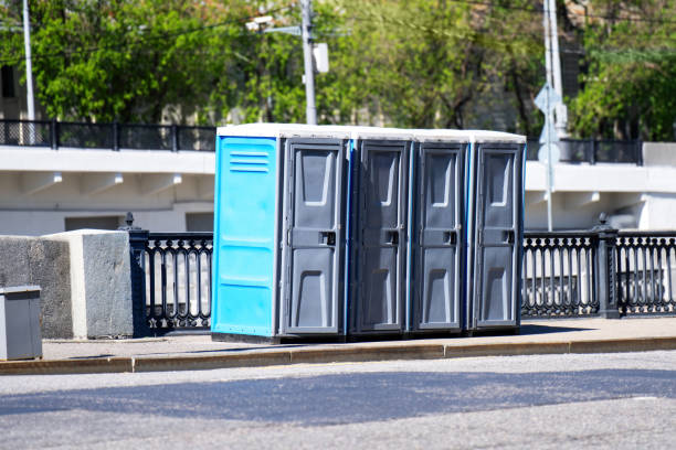 Portable Toilet Options We Offer in Chattahoochee, FL